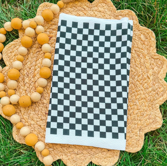 Black & White Checkard